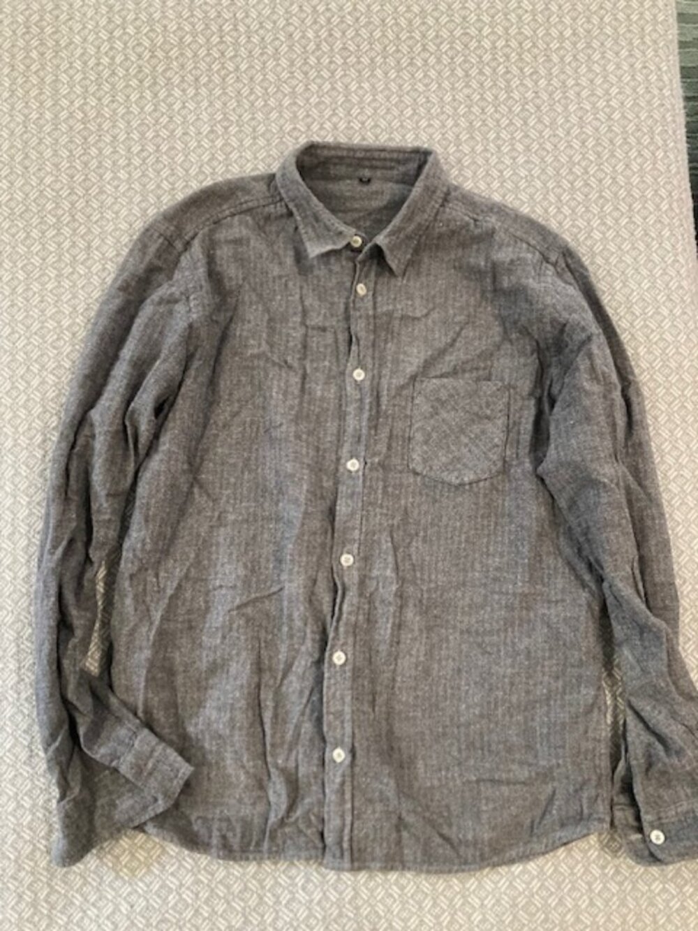 Men's Heathered Gray Rapanui Long Sleeve Button Up